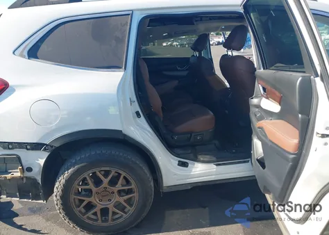 2019 Subaru Ascent Touring z USA, uszkodzony, nr VIN 4S4WMARD1K3458363